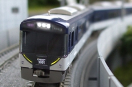 京阪３０００系 モデル画像