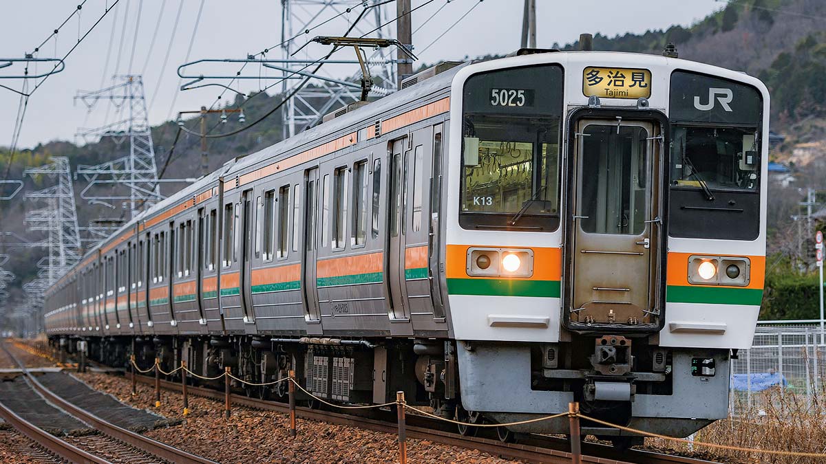 ＜31763＞JR211系5000番台（神領車両区K11＋K17編成）