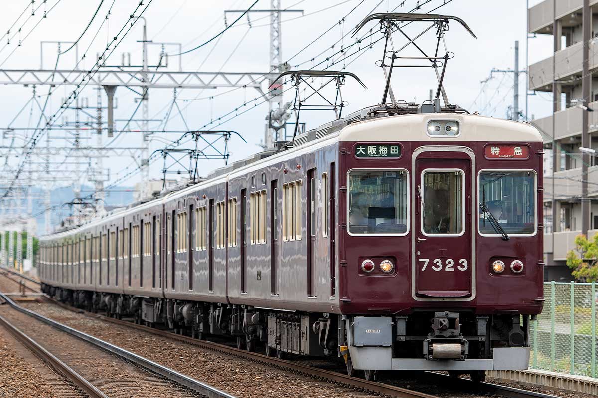 ＜32093＞阪急7300系 （京都線・7323＋7321編成タイプ）8両編成セット