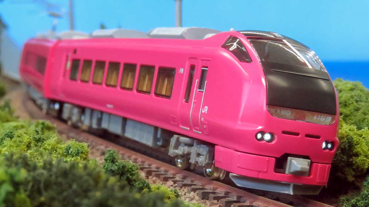 ＜32107＞E653系1000番代いなほ（ハマナス色・クーラーカバー交換後）