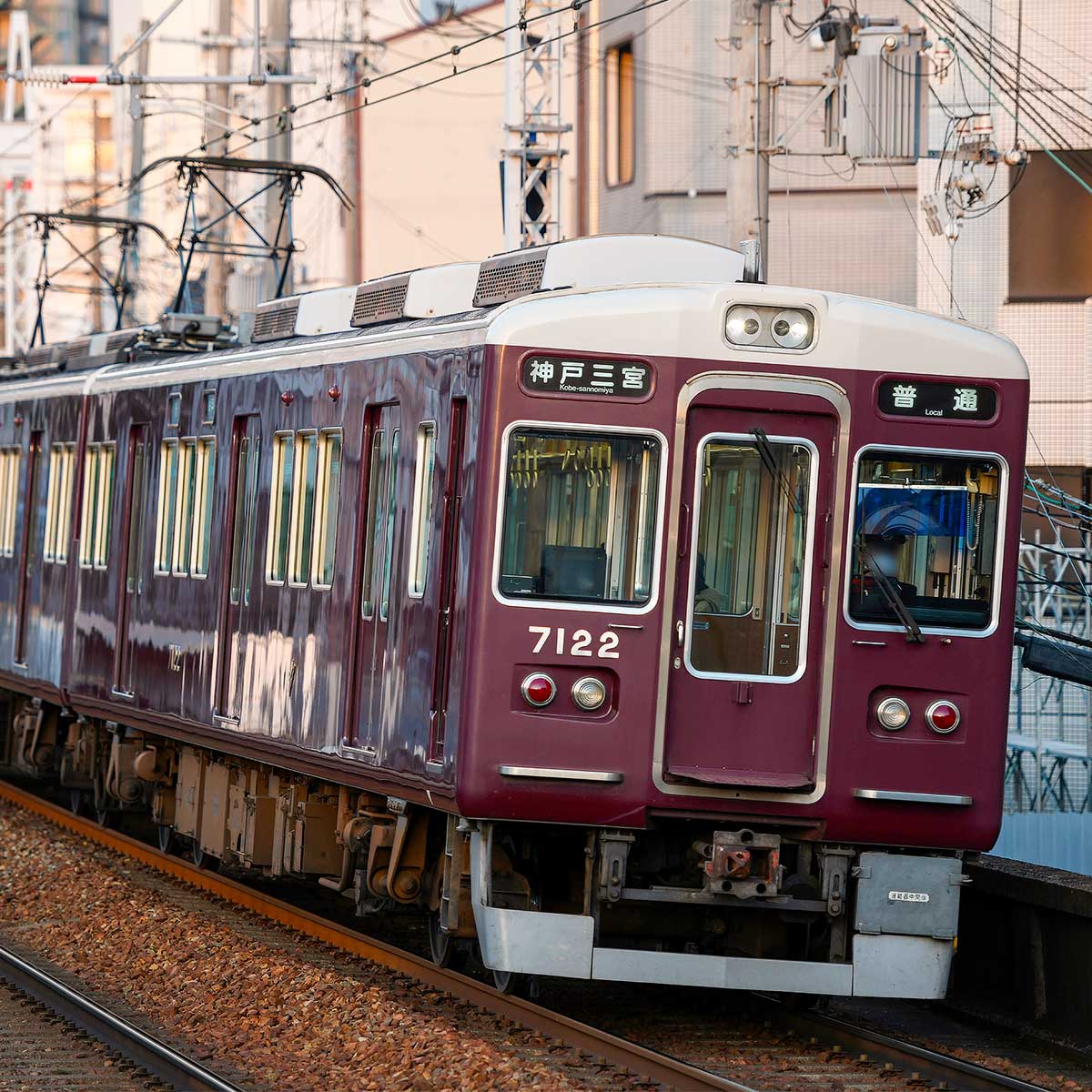 32059＞阪急7000系（リニューアル車・神戸線・7022編成）8両編成