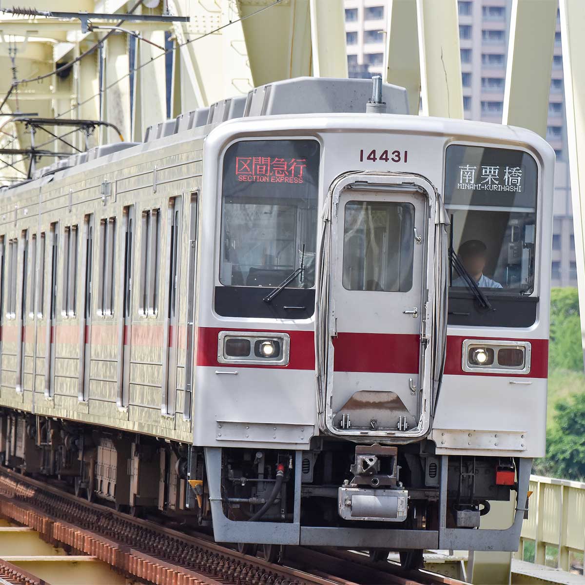 32133＞東武10030型リニューアル車（東武スカイツリーライン・車