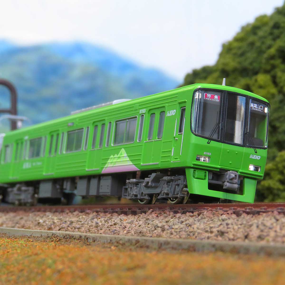 50840＞京王8000系（高尾山トレイン）基本4両編成セット（動力付き